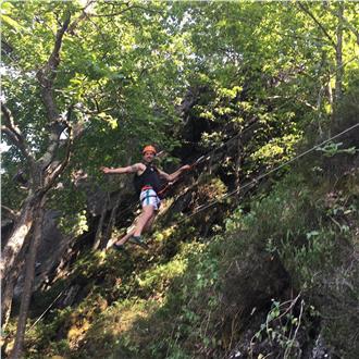 Nouveau à L’Apistomaque!
Location de matériel Via ferrata/escalade 🦧